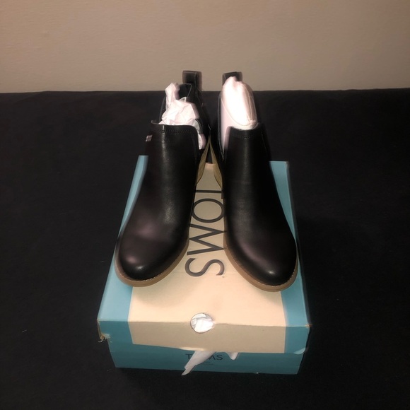 Tom’s Black Leather Ankle Boots - Picture 2 of 10